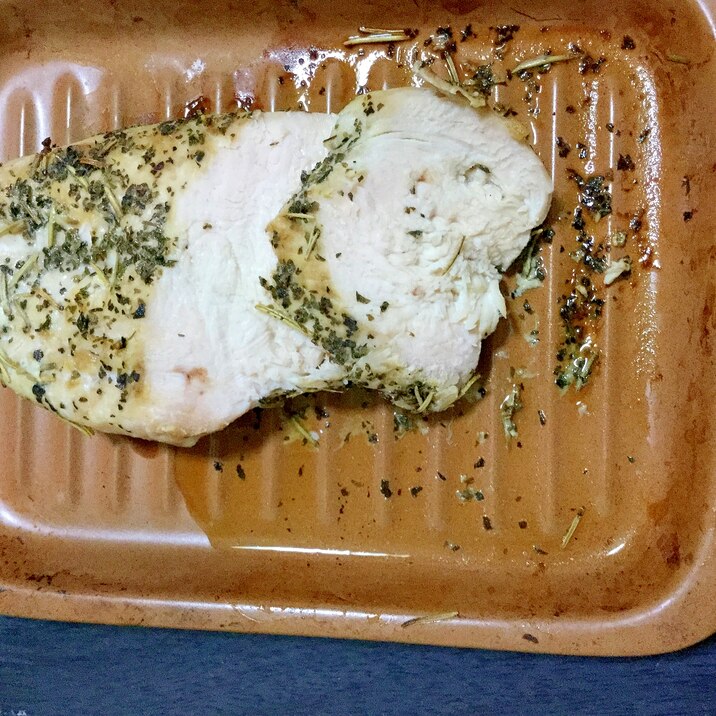 色々使える!塩漬けして焼くだけハーブチキン!